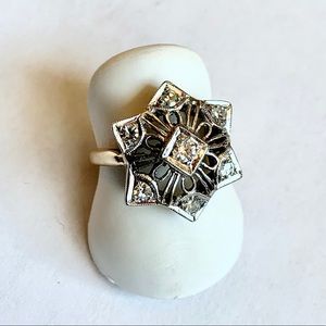 Estate large Art Deco Diamond platinum & 14K Ring